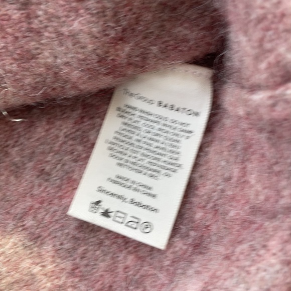 The group by babaton sweater NWOT - Picture 2 of 4